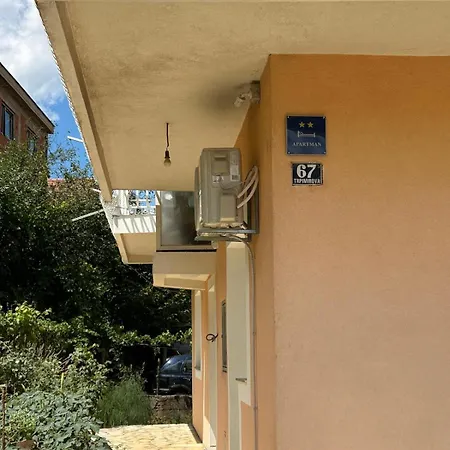 Gusi Apartment Knin